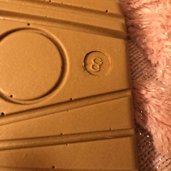 Both pairs gold an tan sold as 1 - Picture 7 of 8